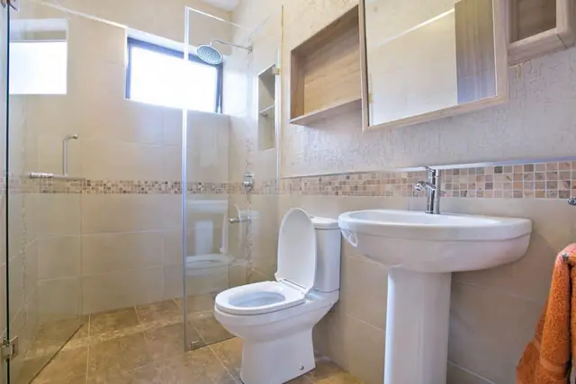 3 Bedroom Apartment For Sale In South C — photo 8