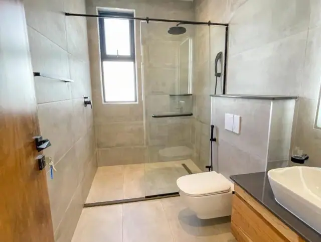 4 Bedroom Apartments For Sale In Spring Valley, Peponi Road — photo 7