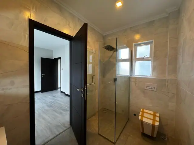 3 Bedroom Apartments For Rent In Riverside Drive — photo 11