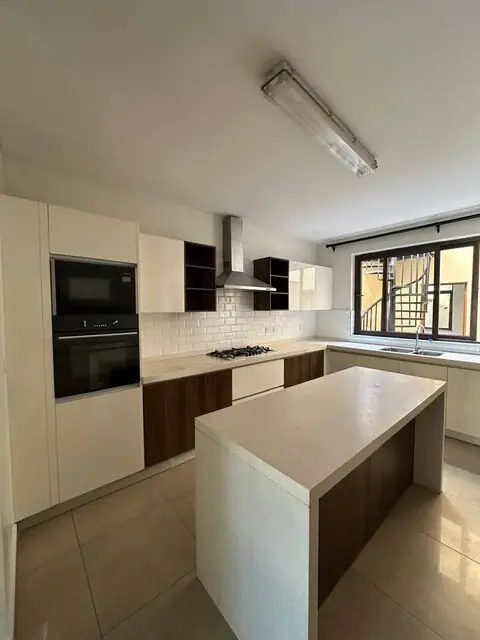 5 Bedroom Villa For Rent In Lavington, Chalbi Drive — photo 8