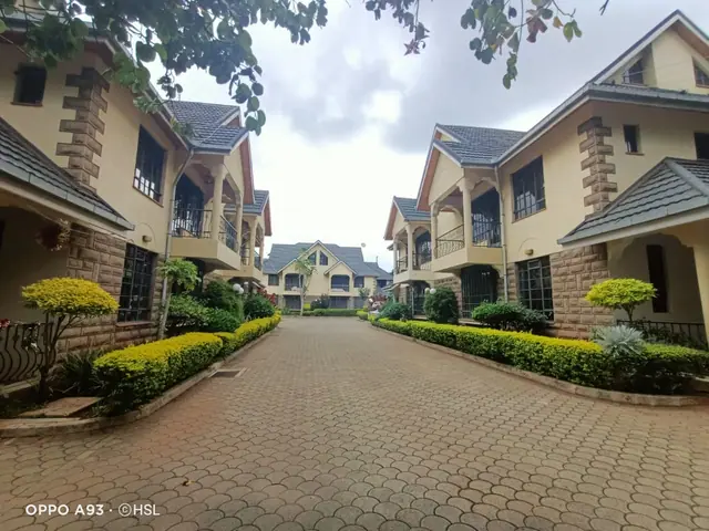 Block of 6 Townhouse For Sale In Kileleshwa, Nairobi — photo 3