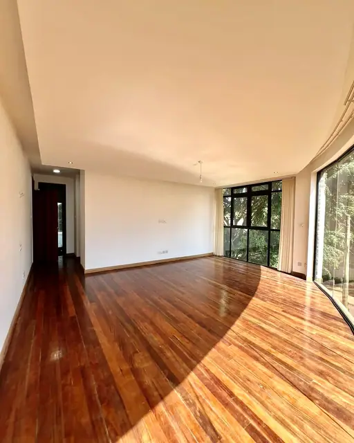 4 Bedrooms Duplex For Sale In Westlands, Nairobi — photo 9