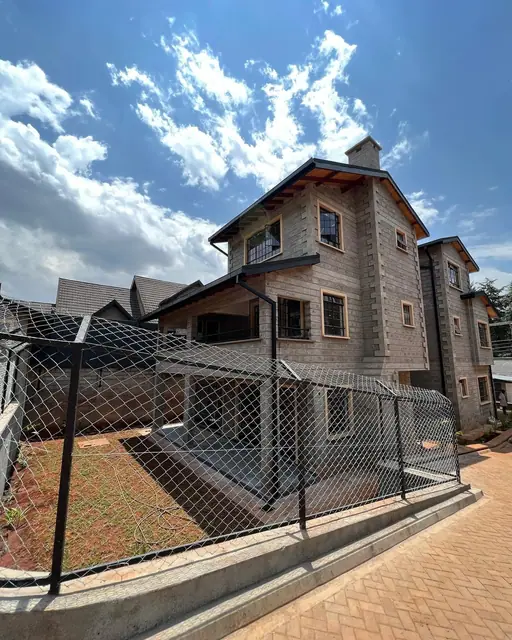 5 Bedroom Villa For Rent In Lavington, Mbabane Road — photo 2