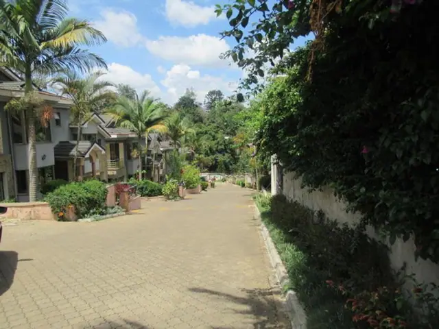 5 Bedroom Townhouse For Sale In Parklands, Nairobi Off Ring Road — photo 2