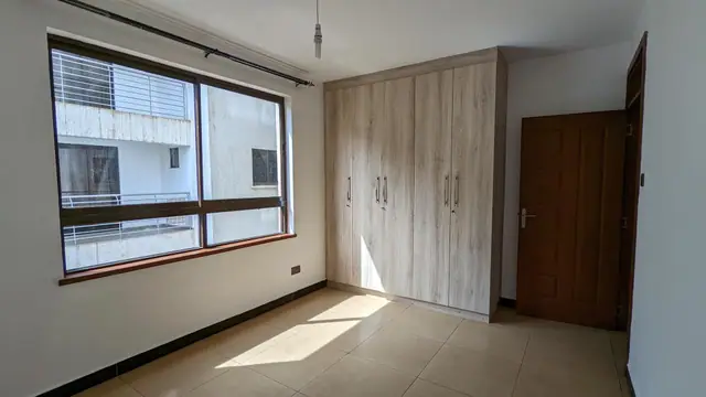 2 Bedroom Apartment For Rent In Parklands, Nairobi — photo 6