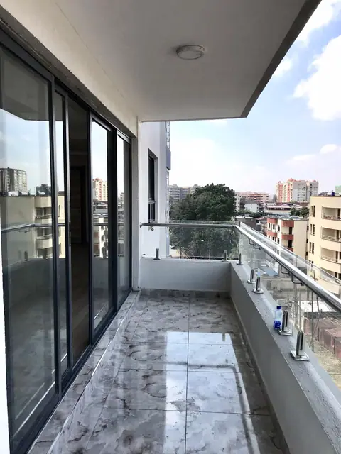 5 Bedroom Duplex Apartment For Rent in 3rd Parklands Ave — photo 4