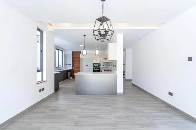 707 Mbabane – 5 Bedroom Townhouses For Sale In Lavington Nairobi, Nairobi Off James Gichuru Road — photo 12