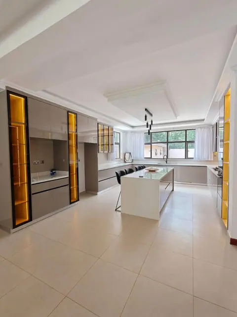 5 Bedroom Villa For Sale In Karen, Windy Ridge — photo 16