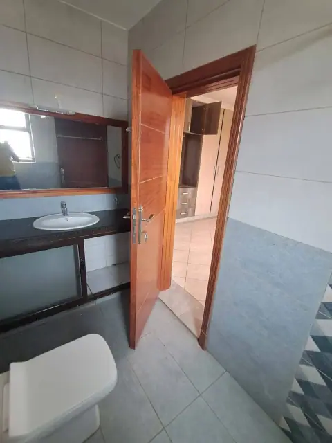 5 Bedroom Townhouse For Rent In Syokimau, Mwanainchi Road — photo 22