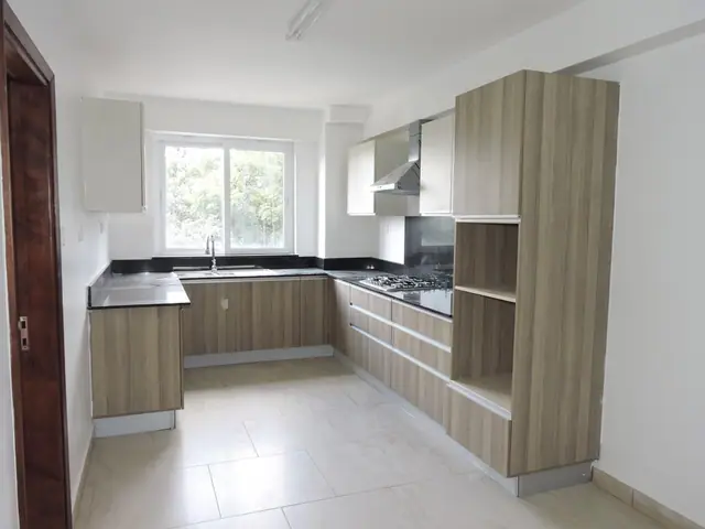 3 Bedroom Apartment For Sale In Westlands, General Mathenge — photo 1