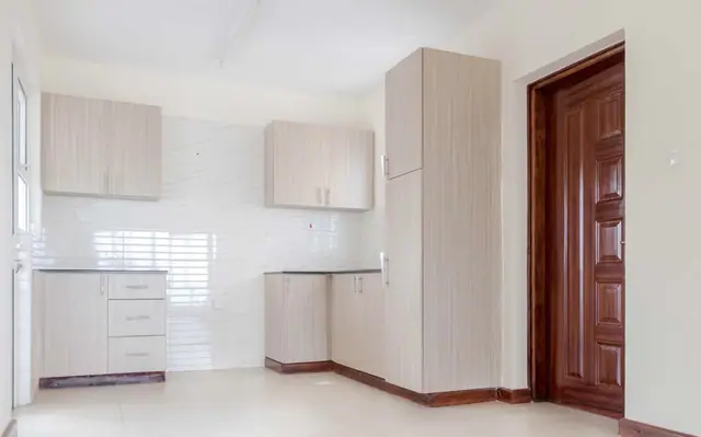Ready 3 Bedroom Apartment For Sale In Parklands Nairobi — photo 6