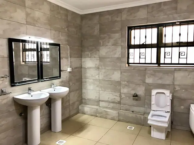 5 Bedroom Townhouse For Rent in Karen, Nairobi — photo 14