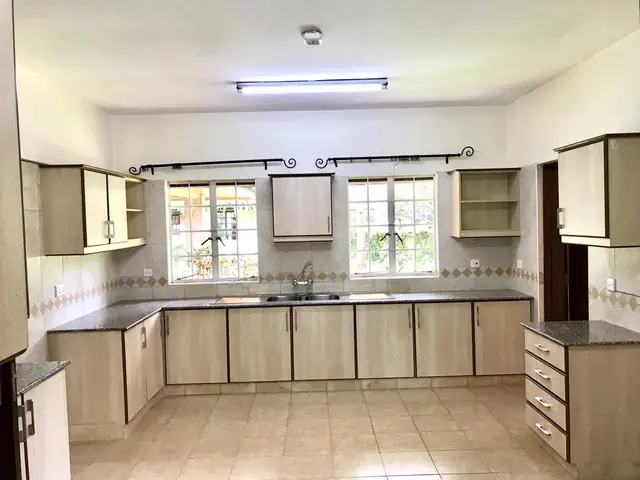 5 Bedroom townhouse for sale in Lower Kabete,Nairobi — photo 25