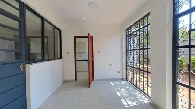 5 Bedroom Townhouse For Rent In Lavington, Nairobi — photo 12