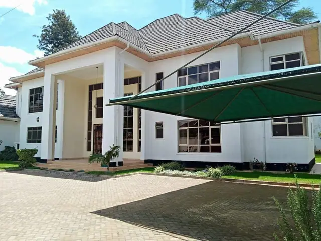 Townhouse For Rent In Karen Nairobi — photo 1