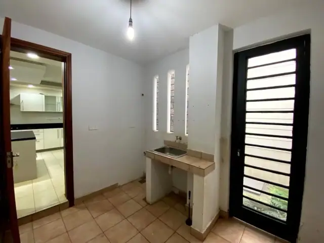 4 Bedroom Villa For Rent In Westlands, Shanzu Road — photo 10
