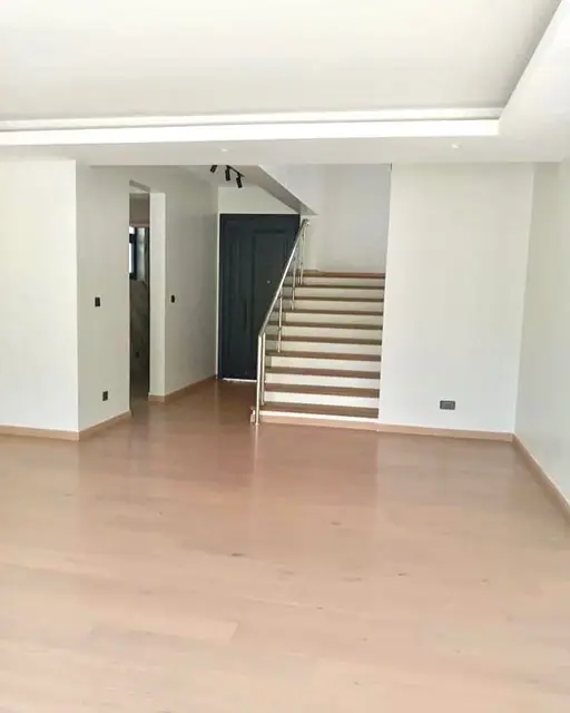 4 Bedroom Townhouse For Sale In Lavington, Nairobi Off Ndoto Road — photo 3
