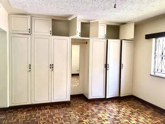 4 Bedroom Apartment For Rent In Kileleshwa Ksh 110,000 — photo 17