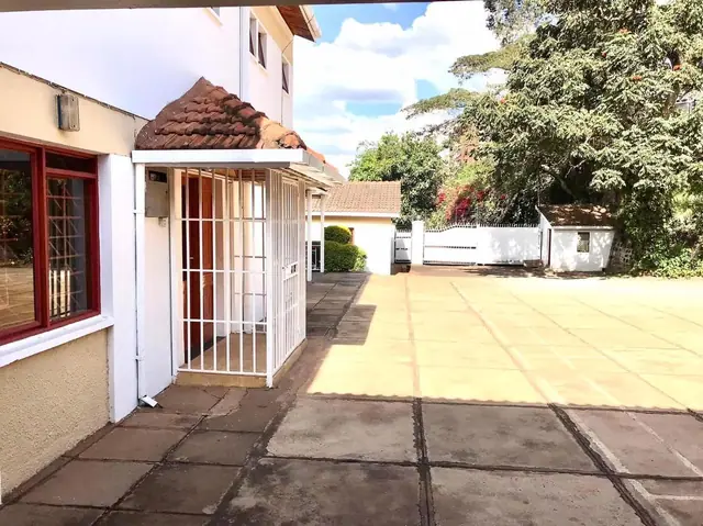 6 Bedroom Townhouse / Villa For Rent In Kileleshwa — photo 2