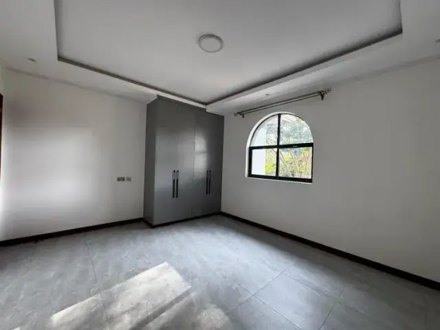 5 Bedroom Townhouse For Rent In Lavington, Nairobi — photo 30