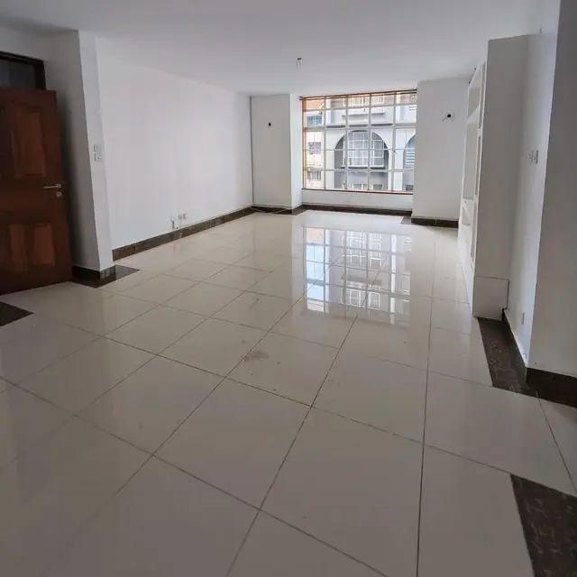 3 Bedroom Apartment For Rent In Kilimani, Nairobi — photo 2