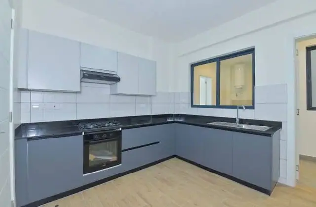 3 Bedroom Apartments For Rent In Lavington — photo 1