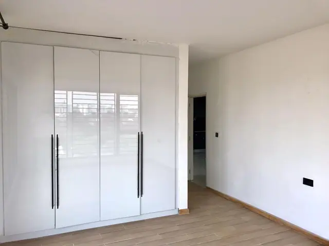 4 Bedroom Apartment For Rent On 3rd Avenue Parklands — photo 16