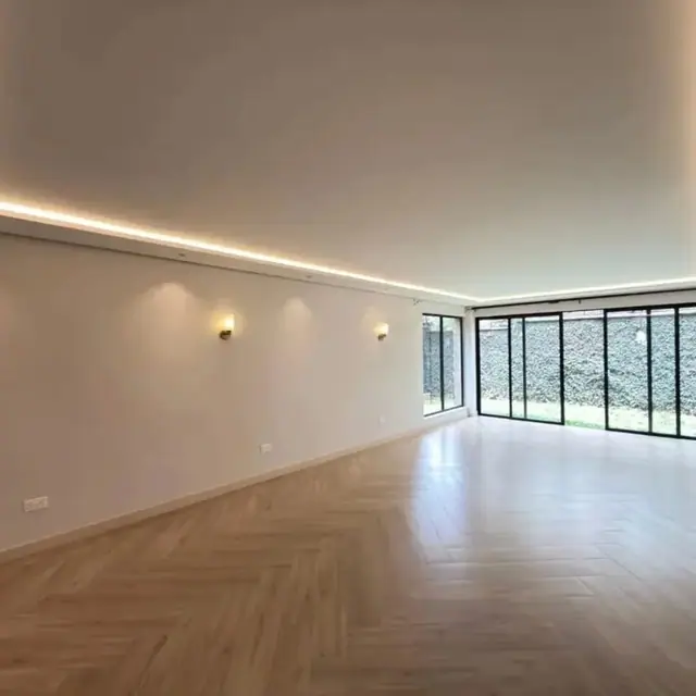 5 Bedroom Town House For Rent In Lavington — photo 2