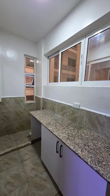 4 Bedroom Apartment For Sale In Parklands, Nairobi Off Batu Batu Road — photo 6