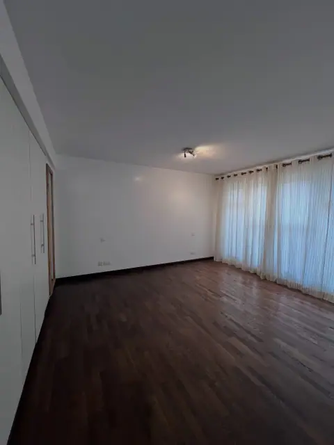 4 Bedroom Apartments For Rent In Riverside Drive — photo 8