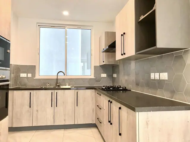 Luxurious 1, 2 & 3 bedroom apartment for sale in Westlands, Nairobi — photo 1