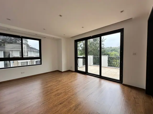 4 Bedroom Townhouse For Sale In Springvalley, Peponi Road — photo 17