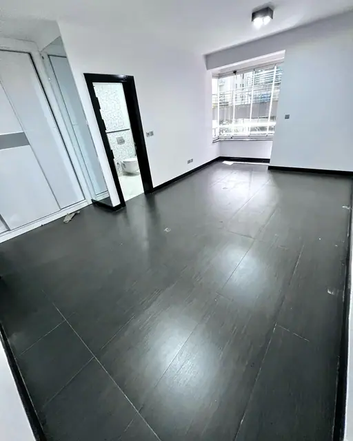 3 Bedrooms Apartments With Dsq For Rent In Riverside Drive — photo 5