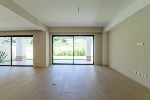 5 Bedroom Townhouse For Sale In Westlands, Spring Valley — photo 2