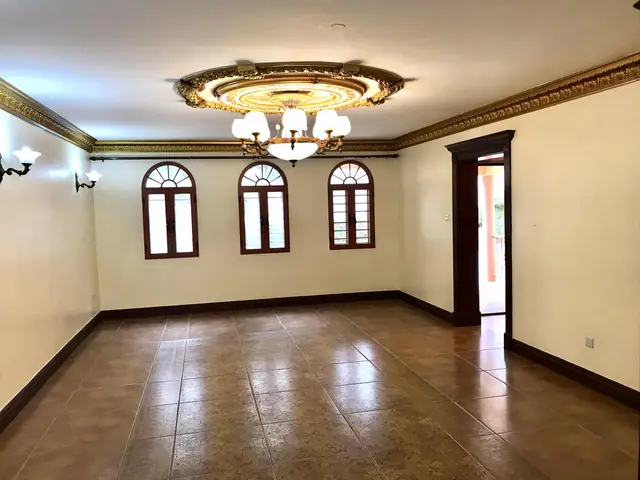 6 Bedroom Townhouse with DSQ For Rent In Kileleshwa, Nairobi at USD 3,500 — photo 5