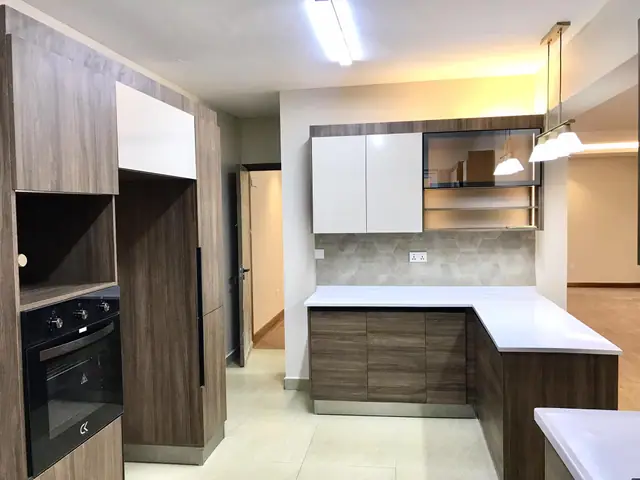3 Bedroom Apartment With DSQ For Rent In Kilimani, Nairobi — photo 2
