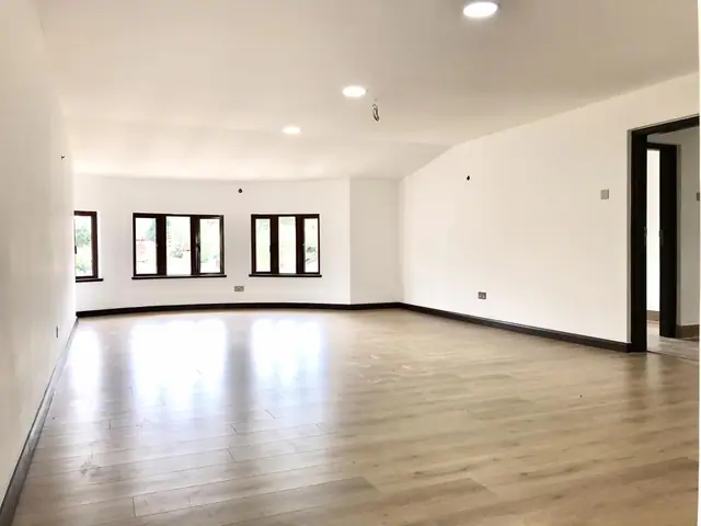 6 Bedroom Townhouse For Rent In Karen, Nairobi, Ndege Rd — photo 16
