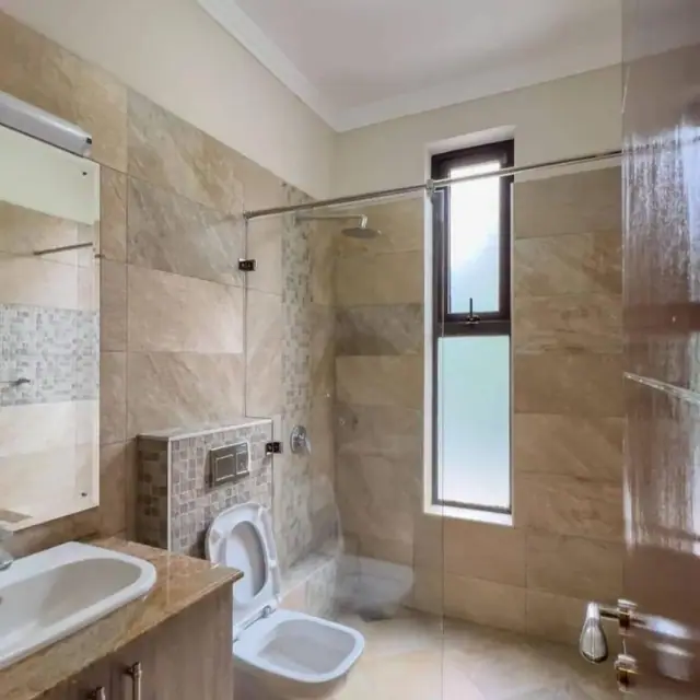 5 Bedroom Townhouse For Sale In Karen,Nairobi — photo 8