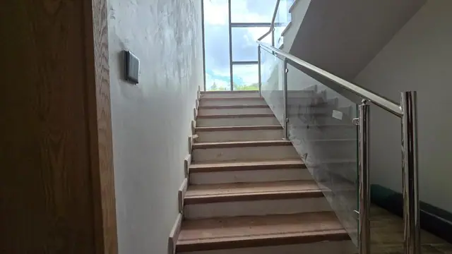 5 Bedroom Villa For Sale In Lavington, Convent Dr — photo 14