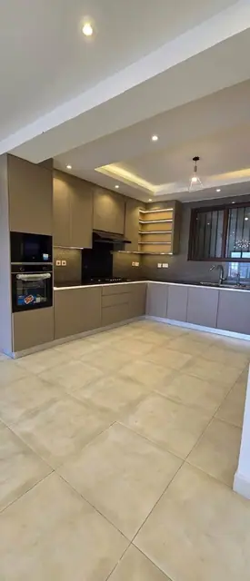 4 Bedroom Apartments For Rent In 2nd Parklands — photo 3