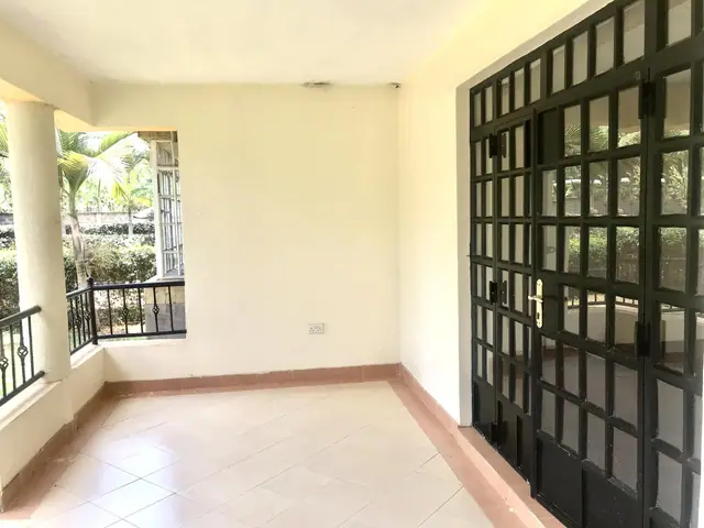 4 Bedroom Townhouse For Rent In Loresho, Nairobi — photo 8