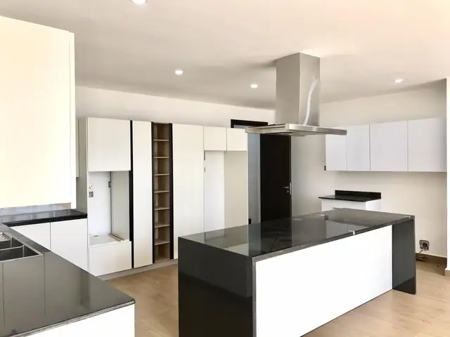 6 Bedroom Townhouse For Rent In Karen, Nairobi, Ndege Rd — photo 17