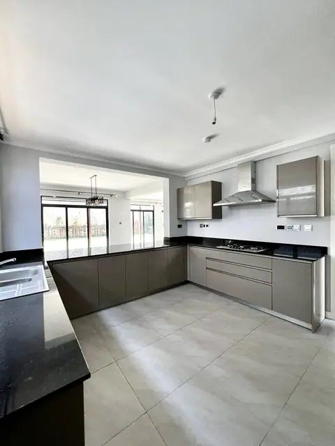 4 Bedroom Villa For Rent In Runda, Nairobi — photo 8