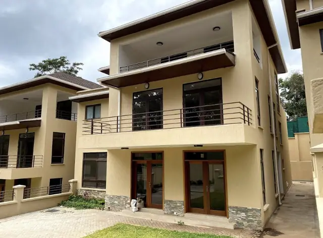 5 Bedroom Townhouse For Rent In Lavington, Chalbi Drive — photo 2
