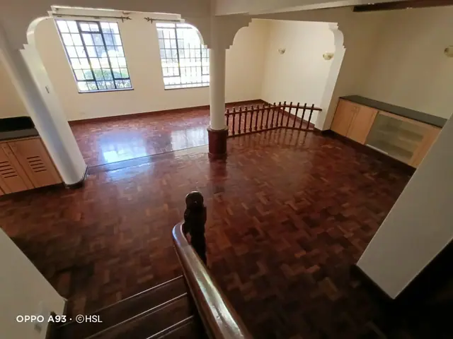 Block Of Townhouse For Sale In Kileleshwa, Nairobi — photo 8