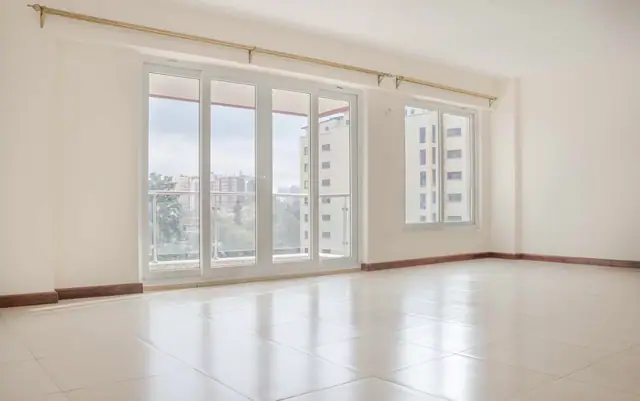 Ready 3 Bedroom Apartment For Sale In Parklands Nairobi — photo 5