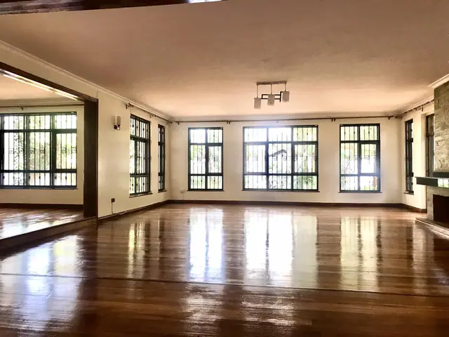 5 Bedroom Townhouse For Rent in Karen, Nairobi — photo 24