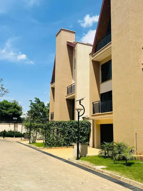4 Bedroom Townhouse For Sale In Lavington — photo 14