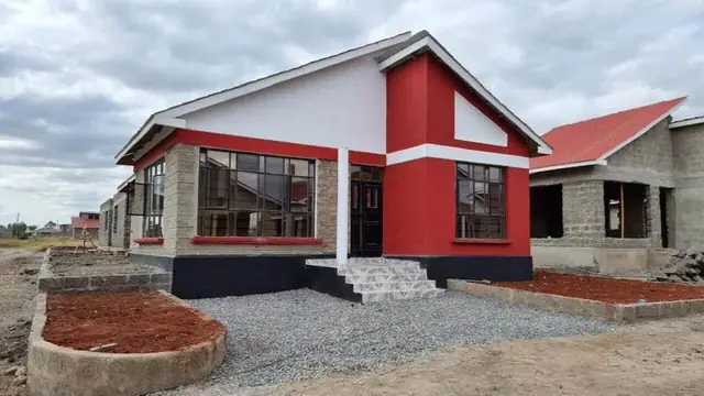 Vineyard gardens Malaa off Kangundo road 3 bedroom house all en-suite — photo 1