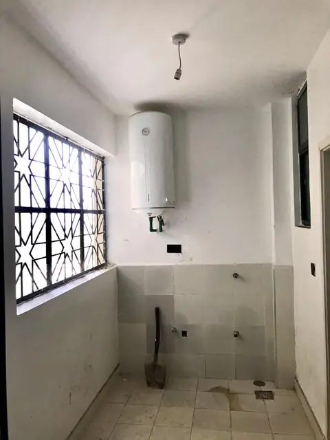 4 Bedroom Apartment For Rent On 3rd Avenue Parklands — photo 10
